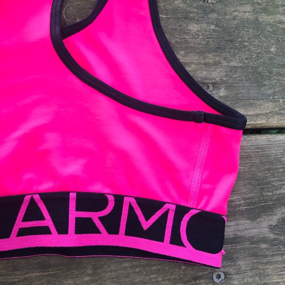 LAST CHANCE Under armour sports bra - Picture 4 of 7